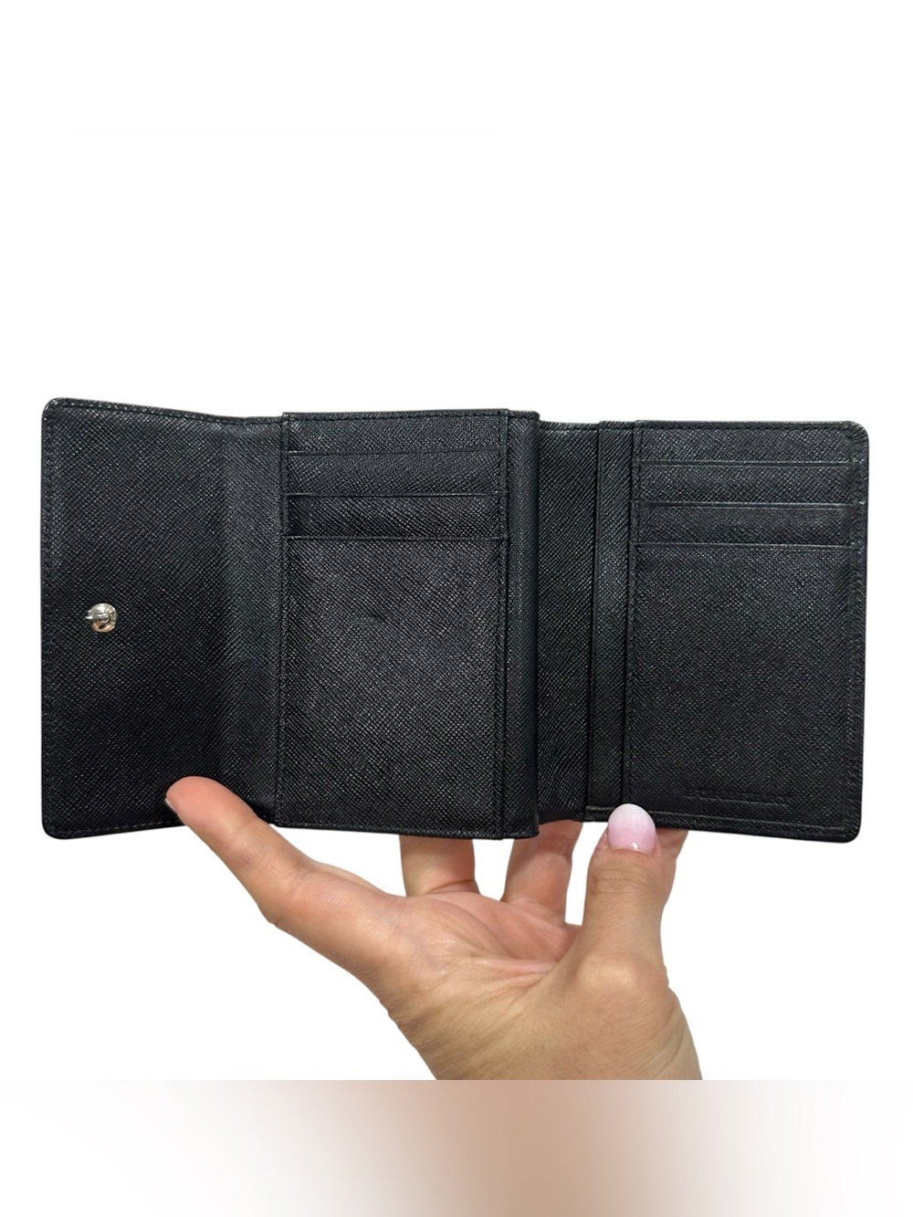 Burberry Black Leather & Nova Check Canvas Kisslock Compact Bifold Wallet - Picture 3 of 14